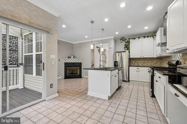 Building Photo - 21534 Iredell Terrace