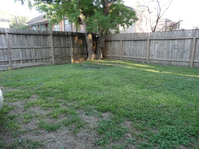 Building Photo - 5524 Deep Forest Dr