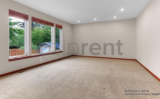 Building Photo - 16225 Simonds Rd NE