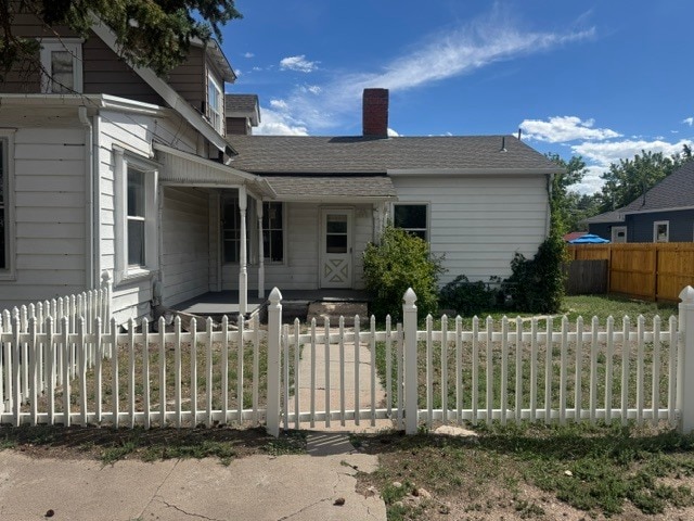 Building Photo - 2020 Maxwell Ave