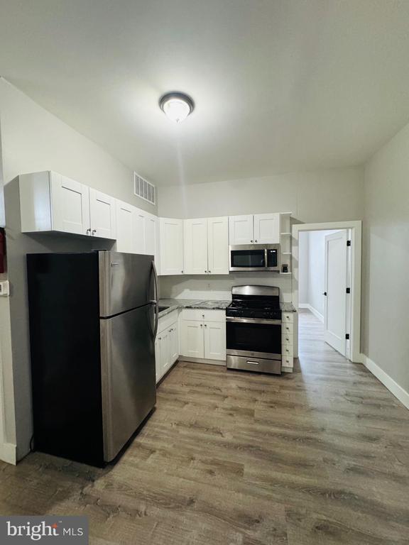 Primary Photo - 4411 Frankford Ave