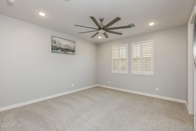 Building Photo - 15292 W Linden St