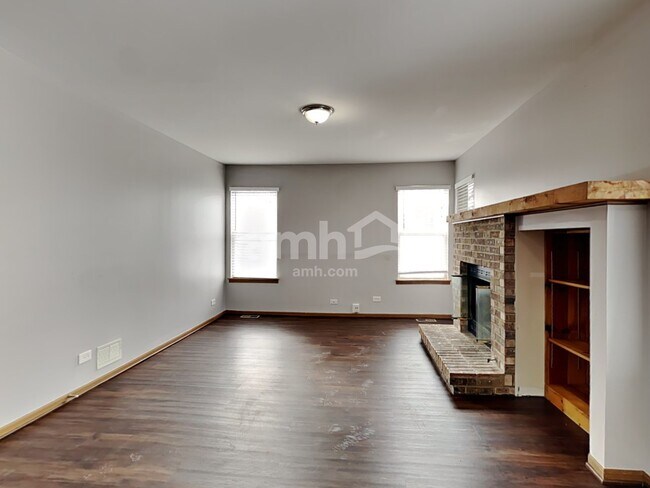 Building Photo - 12 W Country Walk Dr