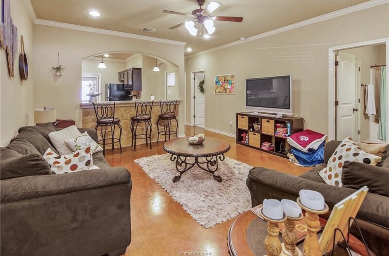 Building Photo - 3207 Papa Bear Dr