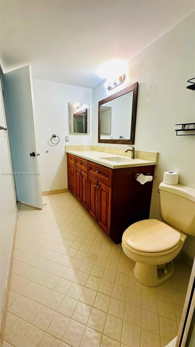Building Photo - 2091 Coral Ridge Dr