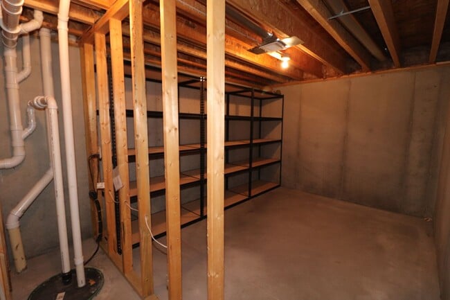 Building Photo - Country House for rent