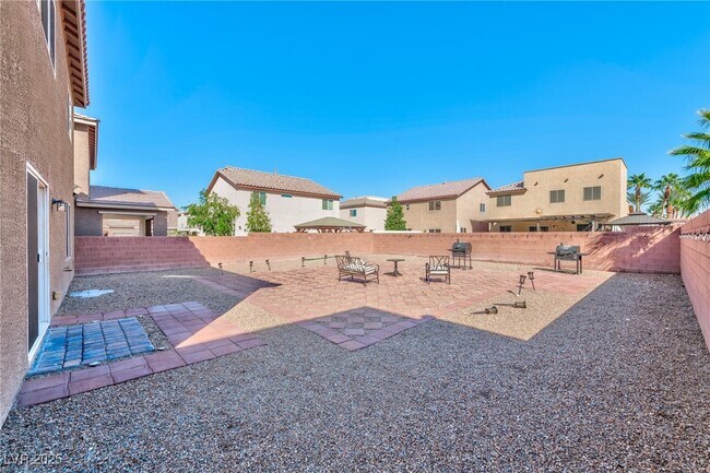 Building Photo - 5630 Aspen Heights Dr