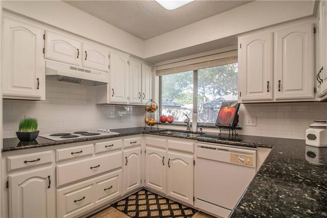 Building Photo - 3831 Helmsford Dr