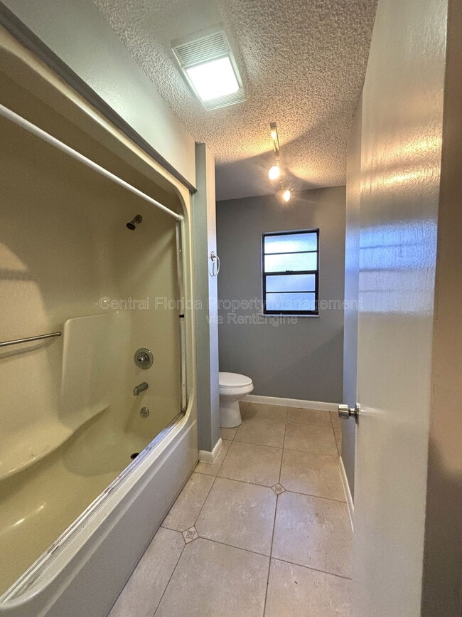 Building Photo - 12429 Sunshine Dr