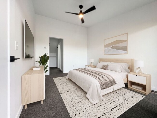 Building Photo - 119 B N 2nd St W