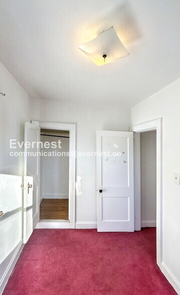 Building Photo - 661 S Burgess Ave