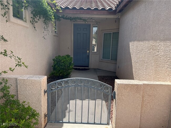 Building Photo - 2855 Grande Valley Dr