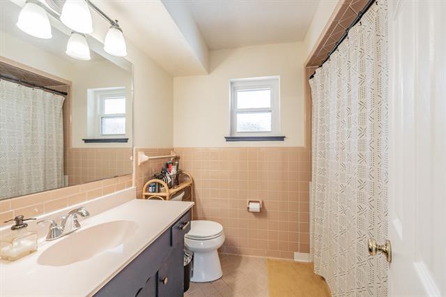 Building Photo - 1408 Comanche Ct