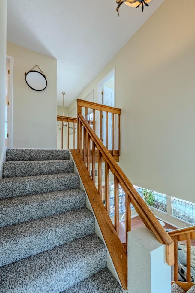 Building Photo - 7725 Pinewood Dr NW