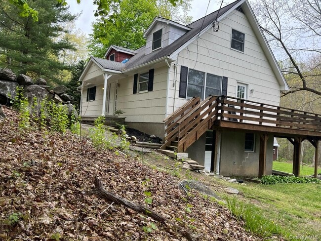 Building Photo - 140 Bullet Hole Rd