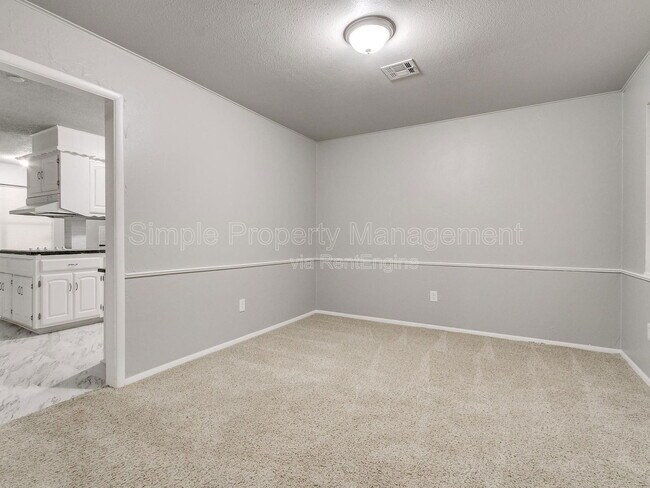 Building Photo - 6109 Kingston Rd