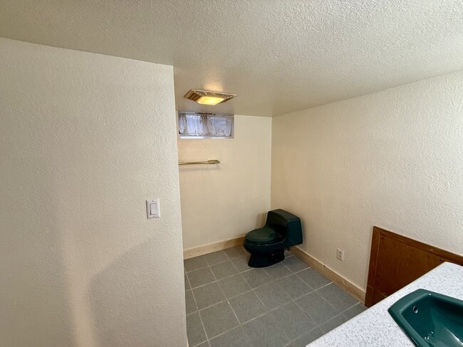 Building Photo - 1426 S 21st St