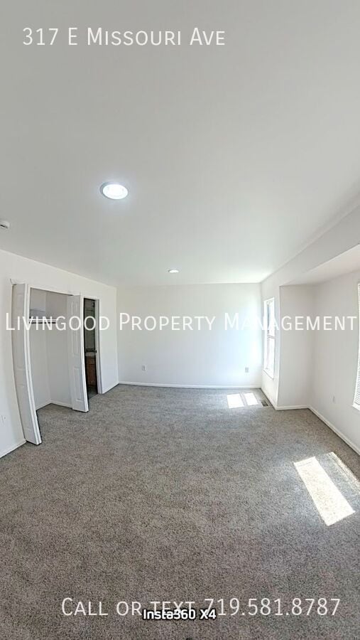 Building Photo - 317 E Missouri Ave