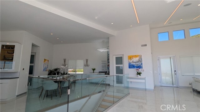 Building Photo - 28405 Via Acero St