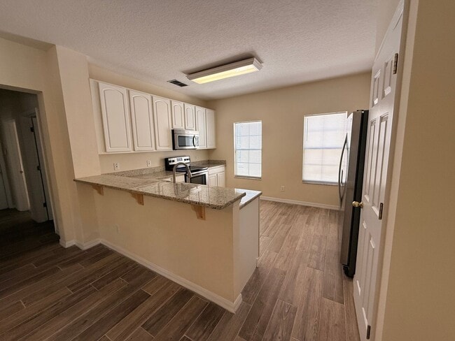 Building Photo - 1107 Croton Pl