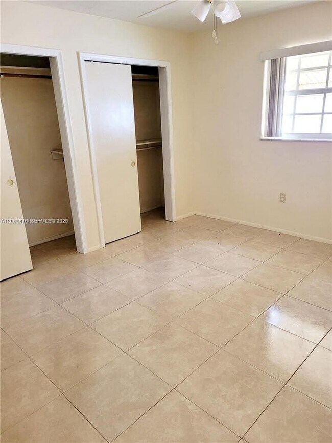 Building Photo - 7590 NW 20th Ct