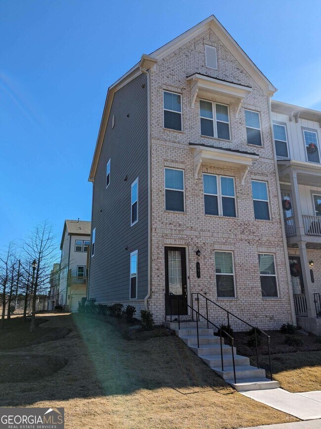 Building Photo - 201 Spike Trl SE