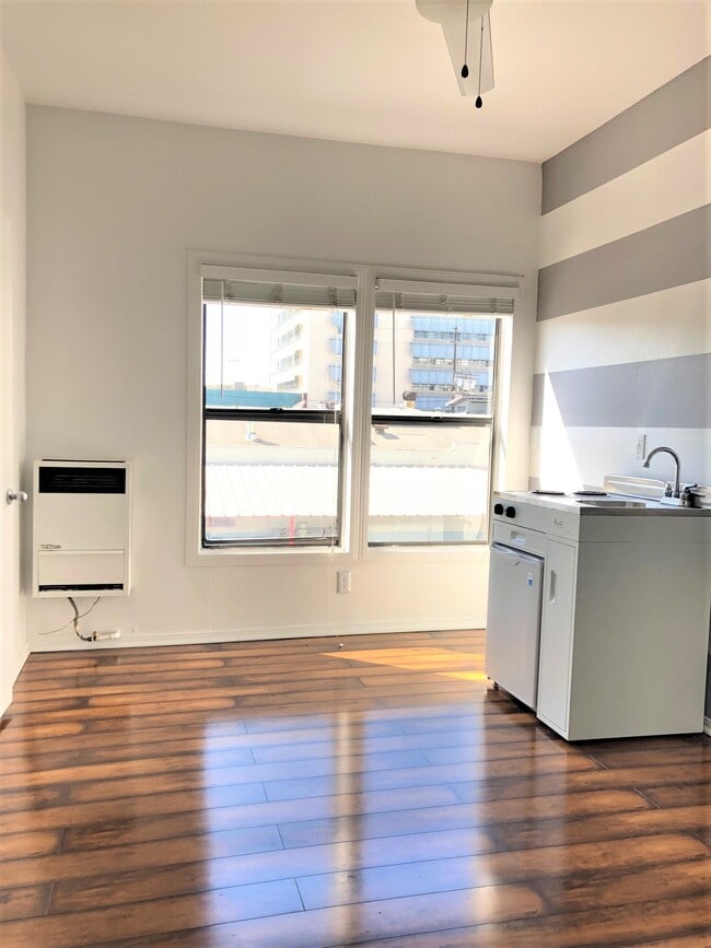 Building Photo - Adams Hill Lofts