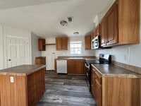 Building Photo - 16206 Wood Dr