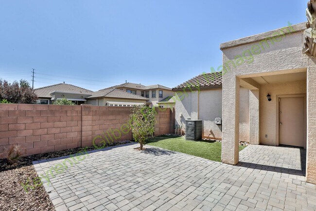 Building Photo - Beautiful Lyons Gate Home w/ Three Communi...