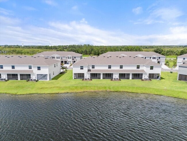 Building Photo - 17709 Crescent Moon Lp