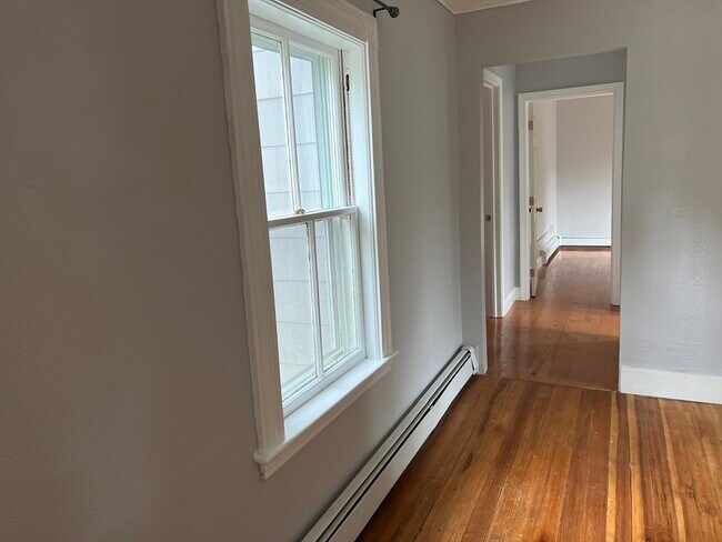 Building Photo - 133 Brattle St