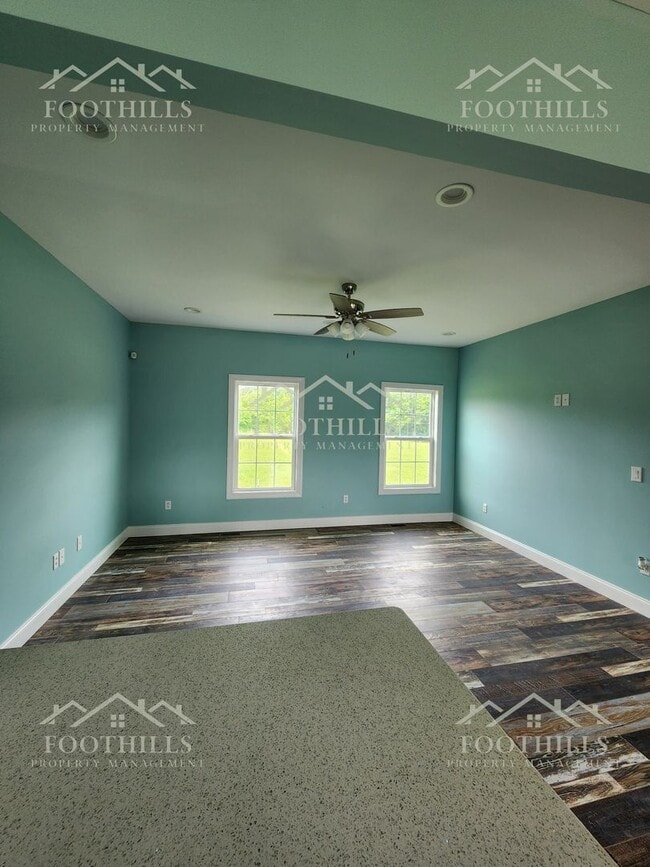 Building Photo - 128 Hudgins Lake Rd