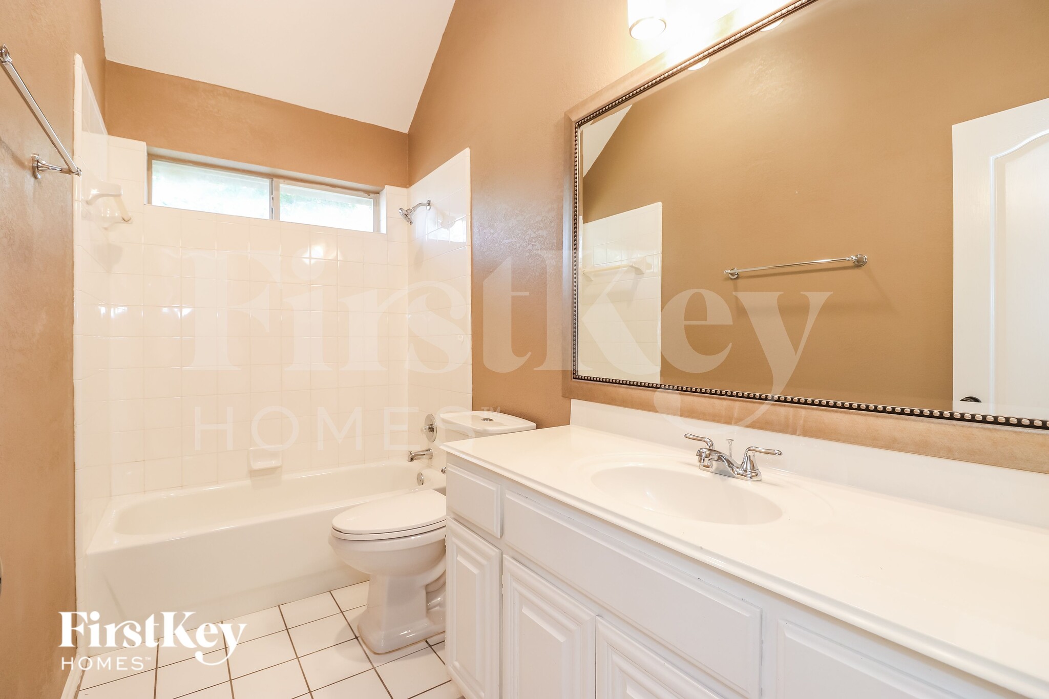 Building Photo - 9037 San Joaquin Trail