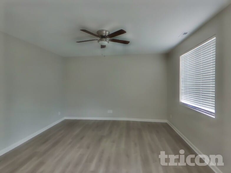 Building Photo - 18947 112th Ave Ct E