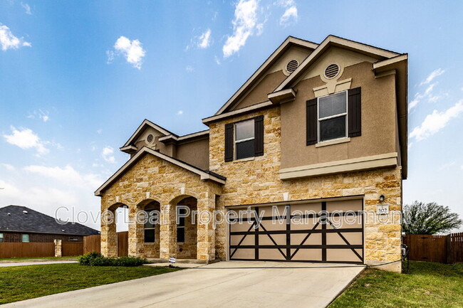 Building Photo - 302 Colonial Blf