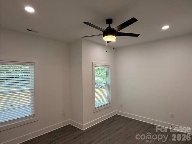 Building Photo - 1139 Clanton Rd