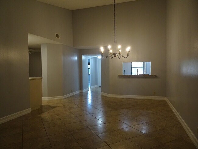Building Photo - 12260 Sag Harbor Ct
