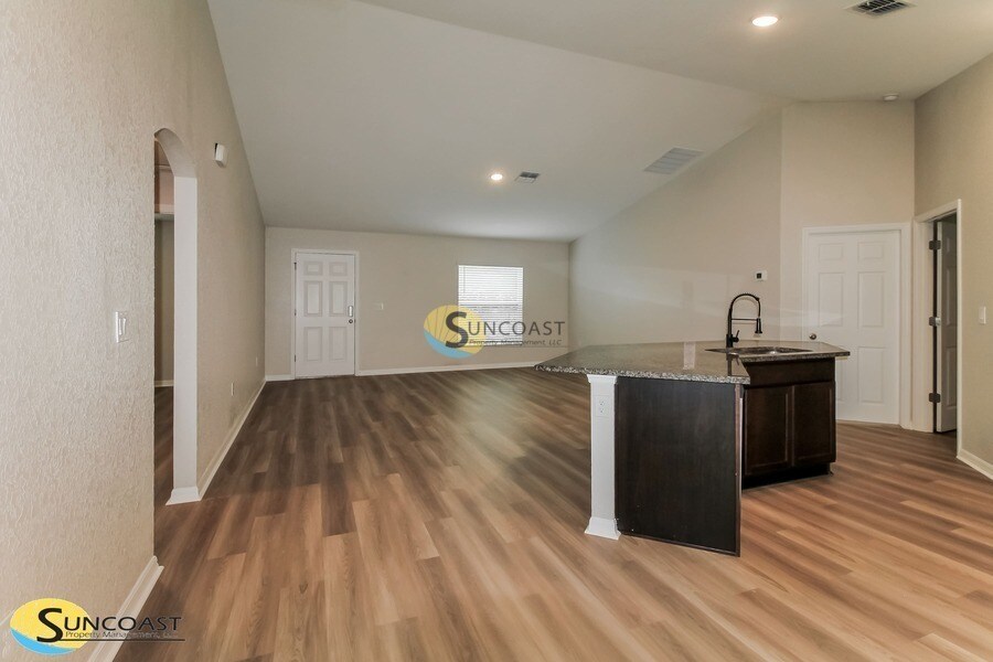 Building Photo - 2540 SW 156th Lane Rd