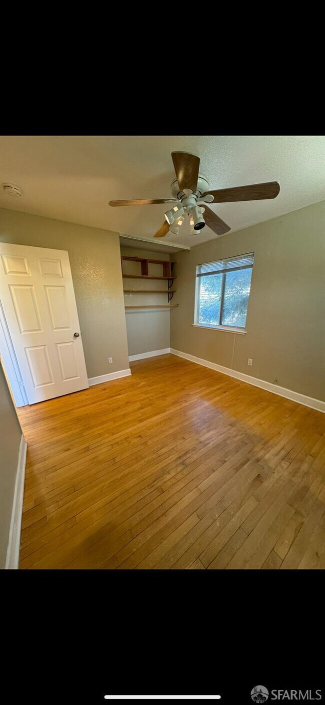Building Photo - 4009 Pillsbury Ct