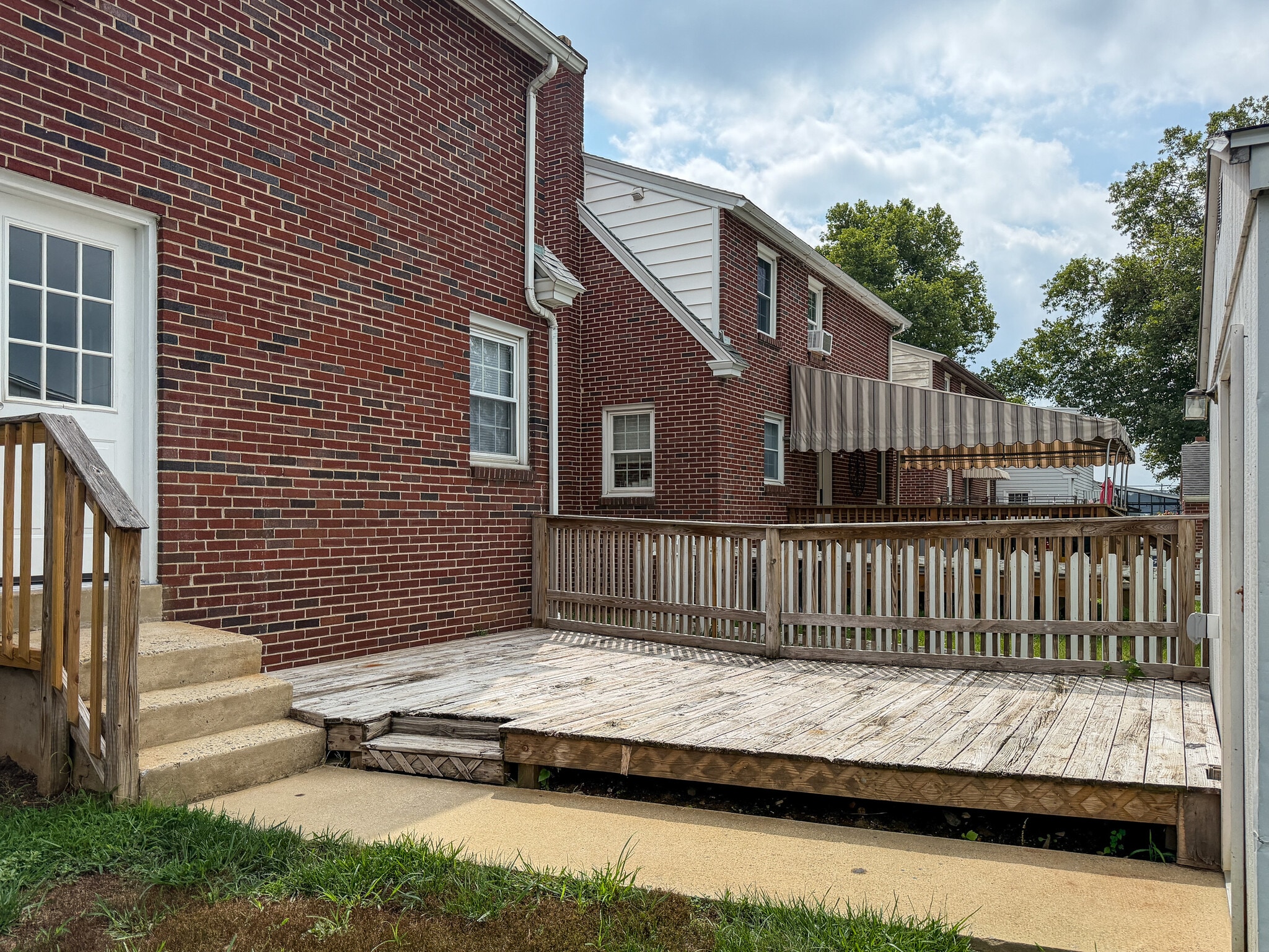 Building Photo - 430 Brimmer Ave