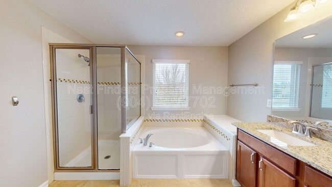 Building Photo - 435 Sanctuary Dr