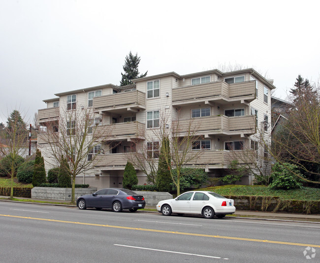 Primary Photo - Nickerson Apartments