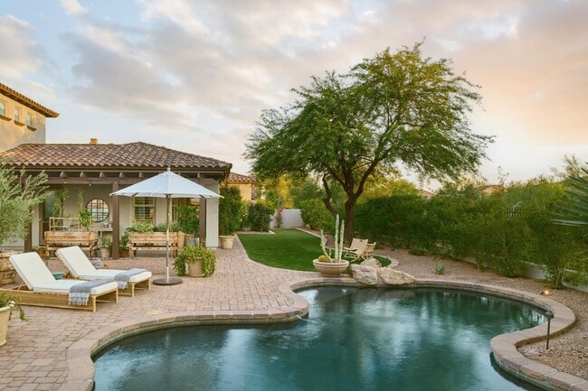 Building Photo - 18388 N 93rd Pl