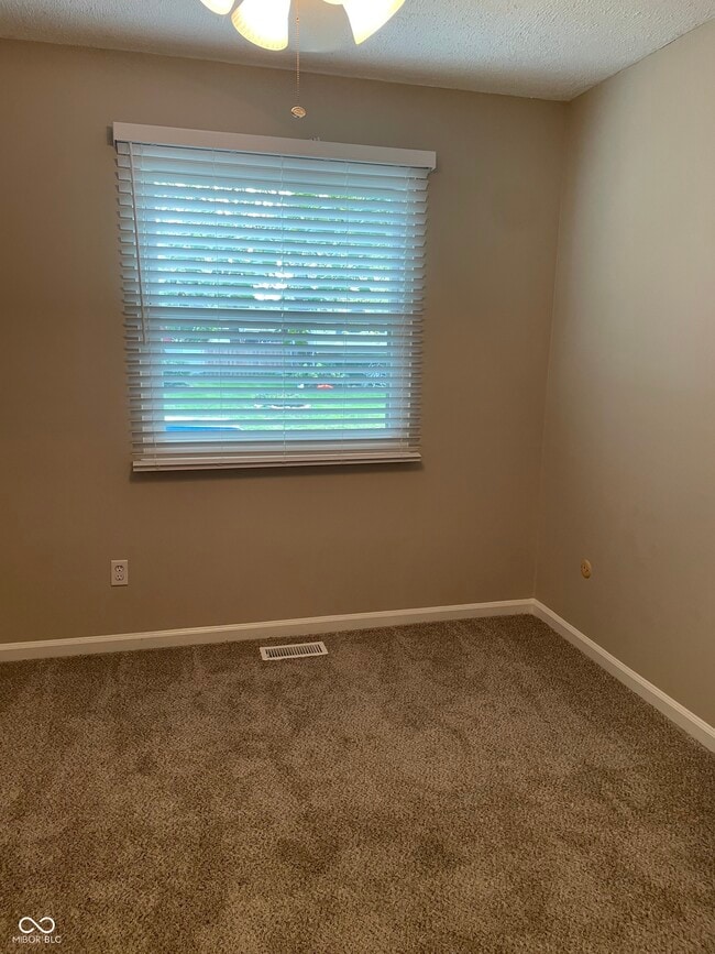 Building Photo - 3612 Boxwood Dr