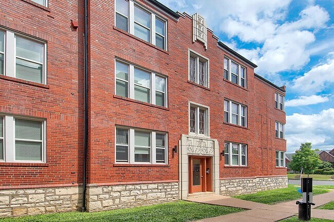 Building Photo - South City Oasis