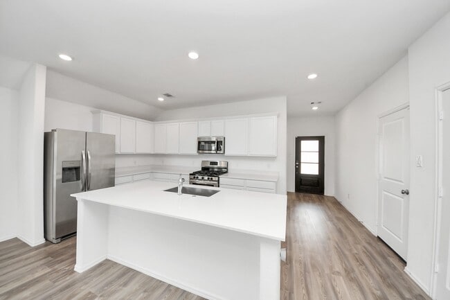 Building Photo - 7319 Bridal Ranch Dr