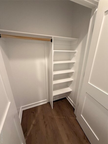 Building Photo - 122 Greenwich Ave