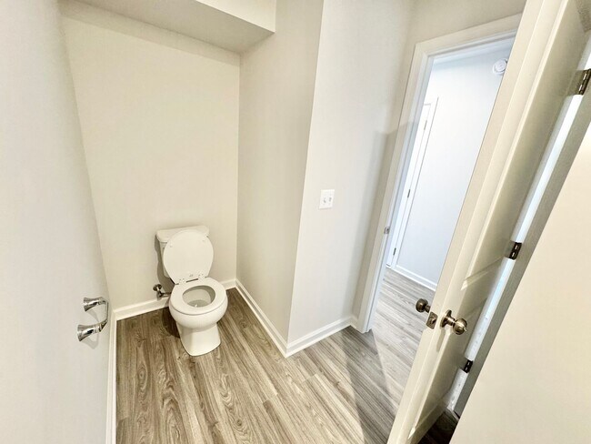 Building Photo - BRAND NEW HOME CLOSE TO CHARLOTTESVILLE