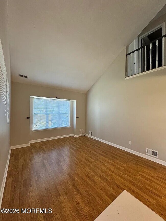 Building Photo - 134 Rumford Way