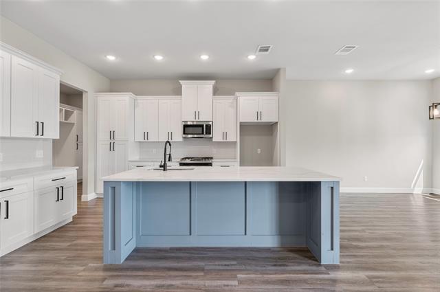 Building Photo - 5401 Arroyo Trail